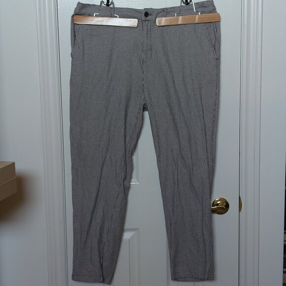 (2 for $25 Send Offer) Black and White Herringbone Pants - Picture 1 of 3